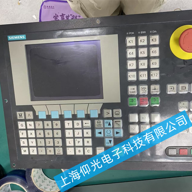 西門子802S系統屏維修6FC5 500-0AA00-1AA0顯示很暗維修方法